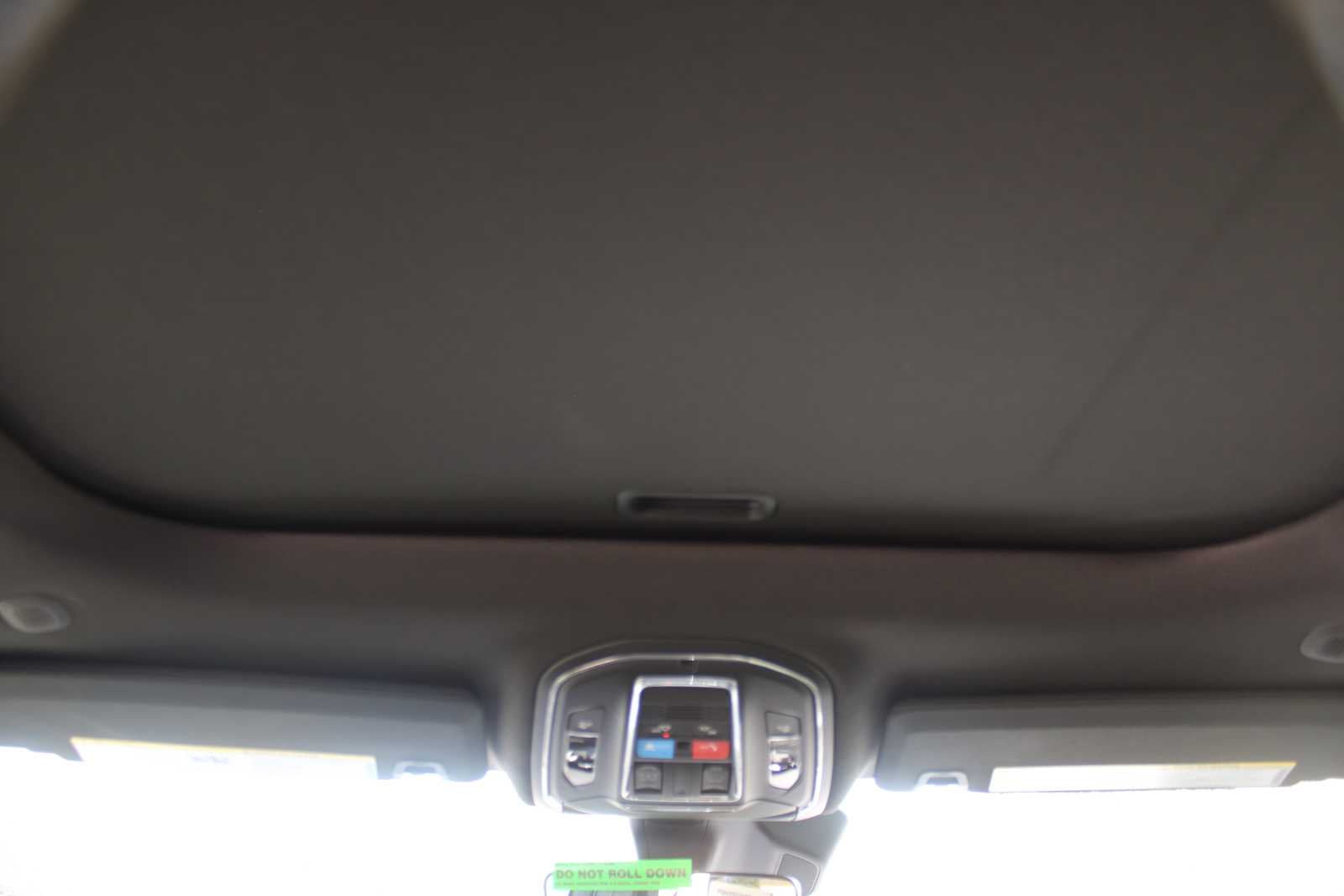 2025 Jeep Grand Cherokee GRAND CHEROKEE LAREDO X 4X2