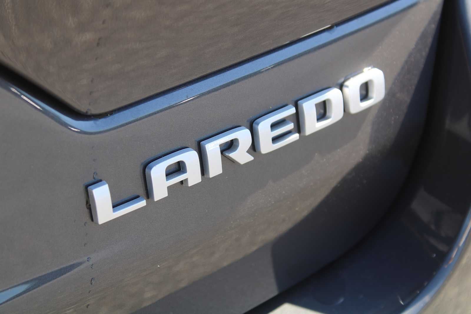 2025 Jeep Grand Cherokee GRAND CHEROKEE LAREDO X 4X2