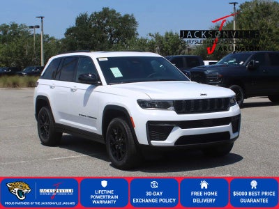 2026 Jeep Grand Cherokee Laredo Altitude