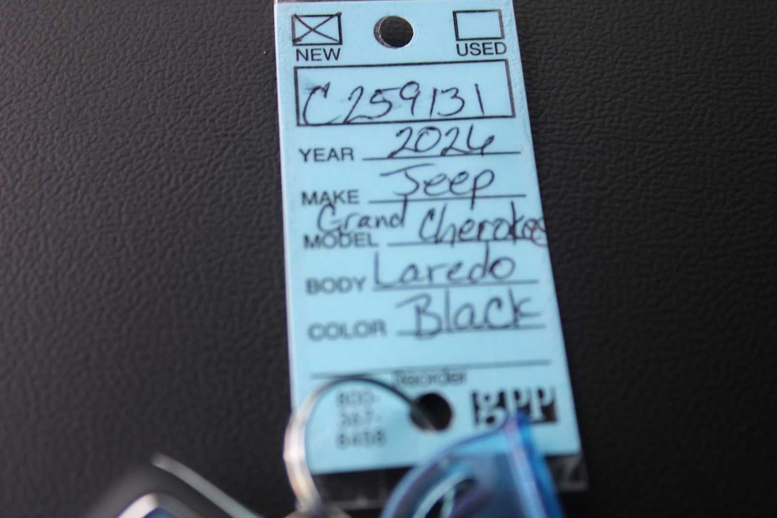 2026 Jeep Grand Cherokee Laredo Altitude
