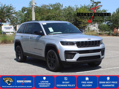 2026 Jeep Grand Cherokee Laredo Altitude