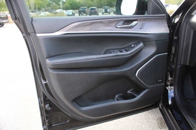 2022 Jeep Grand Cherokee Limited 4x2