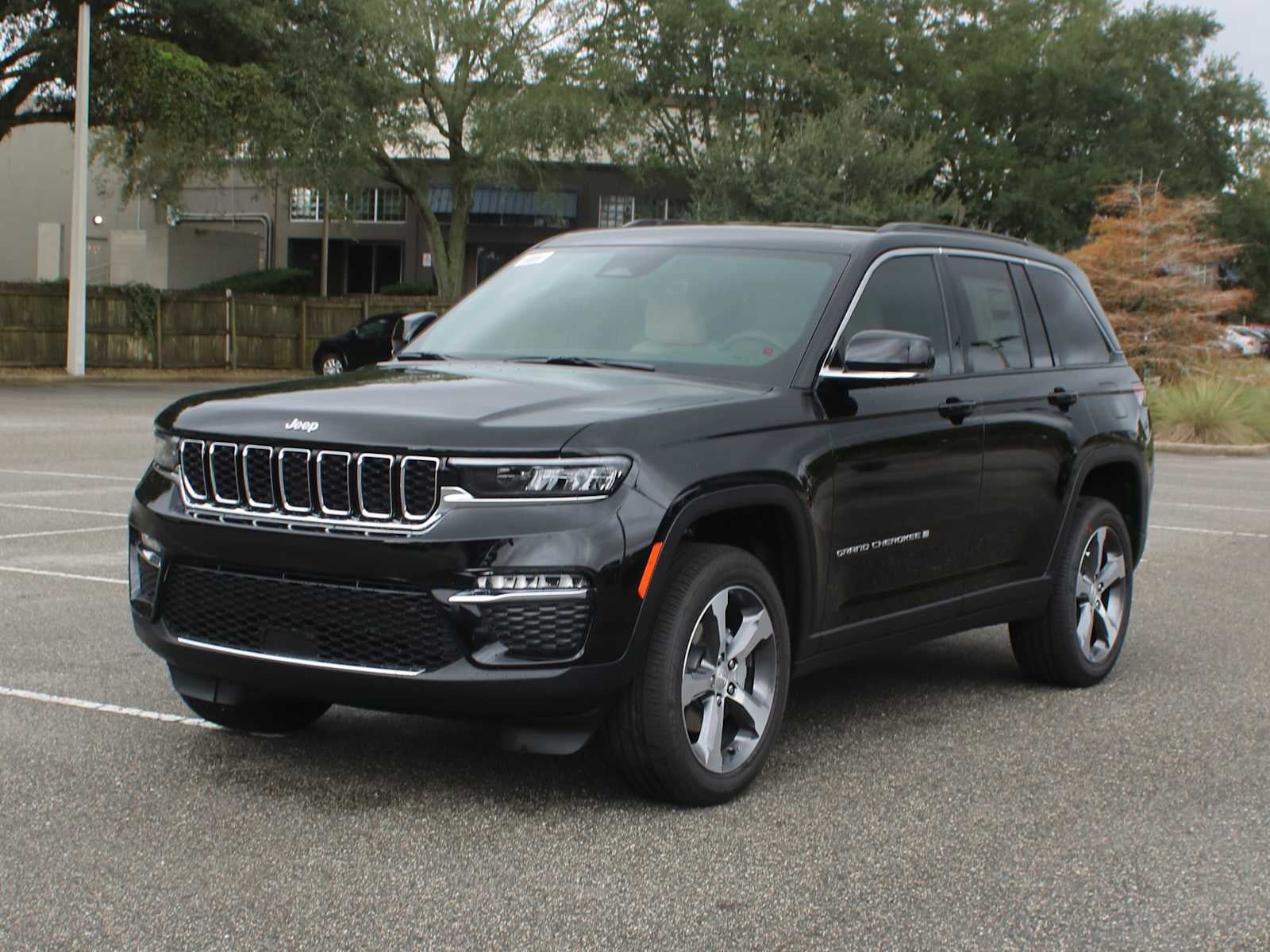 2025 Jeep Grand Cherokee GRAND CHEROKEE LIMITED 4X2