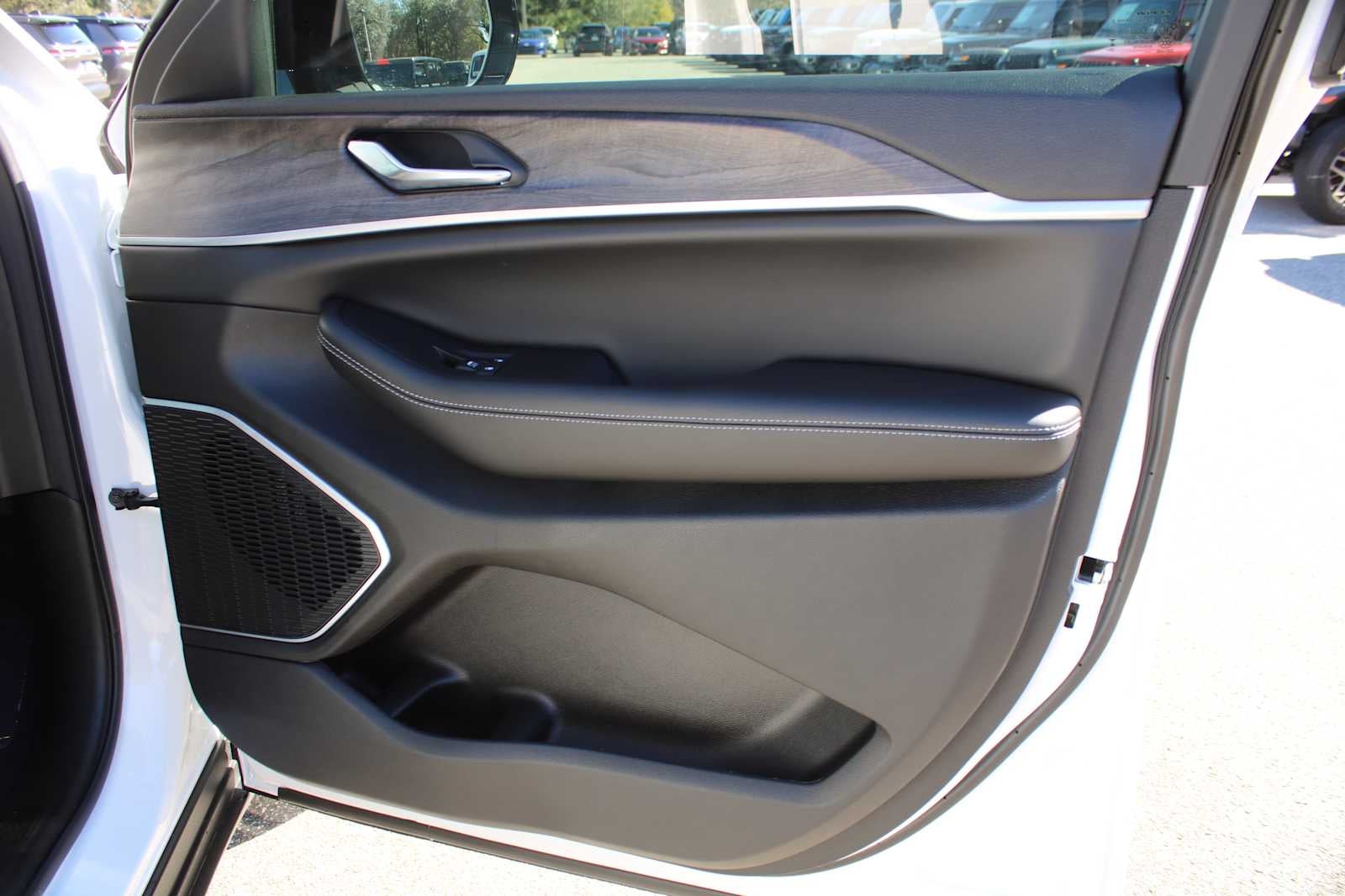 2026 Jeep Grand Cherokee GRAND CHEROKEE LIMITED 4X2