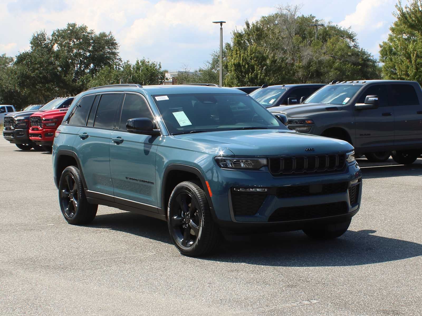 2027 Jeep Grand Cherokee Limited