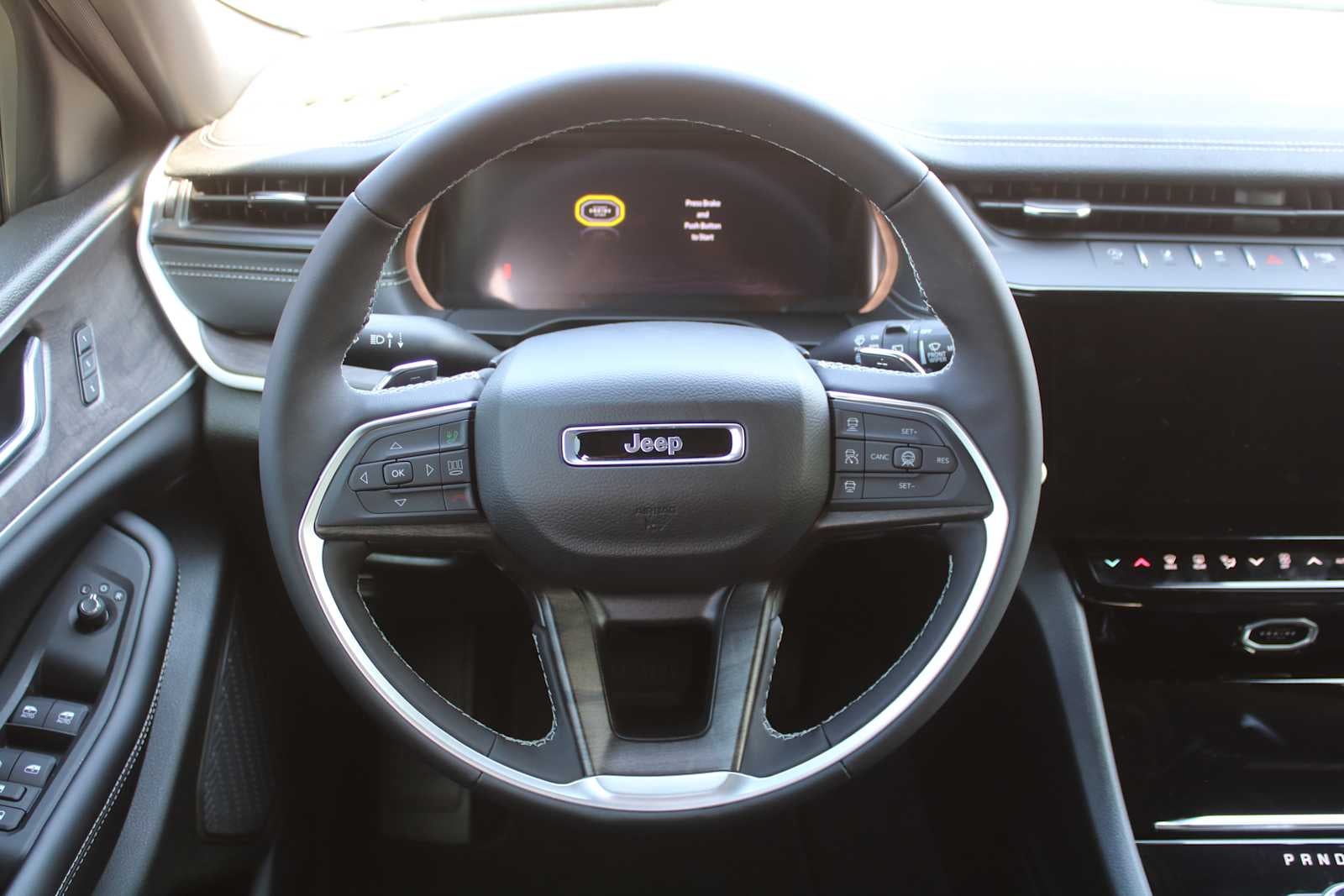 2027 Jeep Grand Cherokee Limited