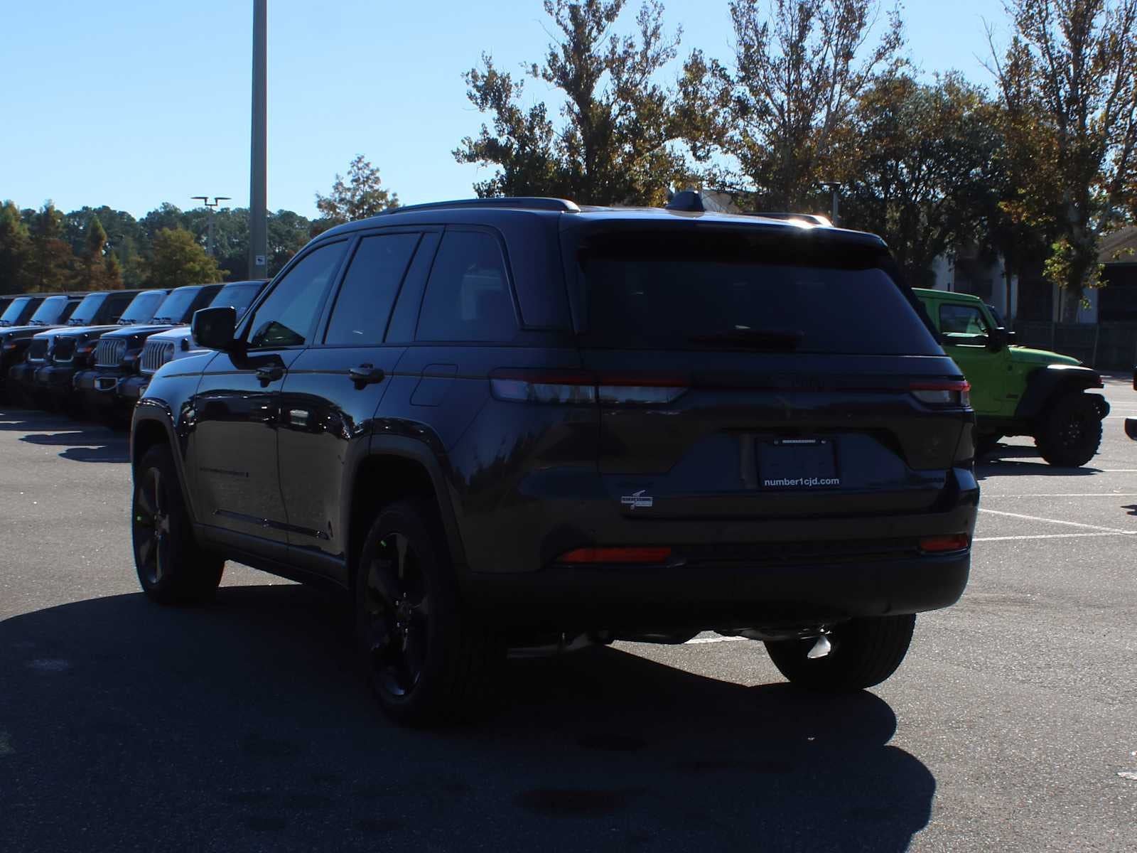 2025 Jeep Grand Cherokee GRAND CHEROKEE LIMITED 4X4