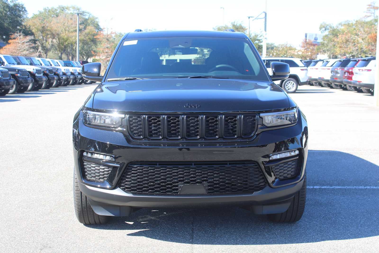 2025 Jeep Grand Cherokee GRAND CHEROKEE LIMITED 4X4