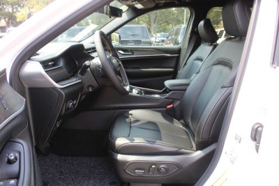 2026 Jeep Grand Cherokee 85th Anniversary Edition