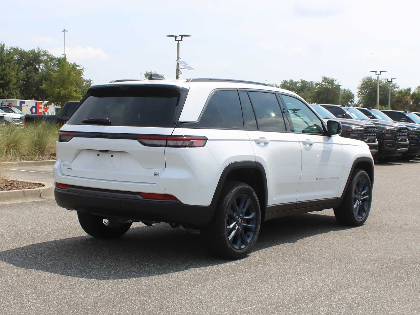 2026 Jeep Grand Cherokee 85th Anniversary Edition