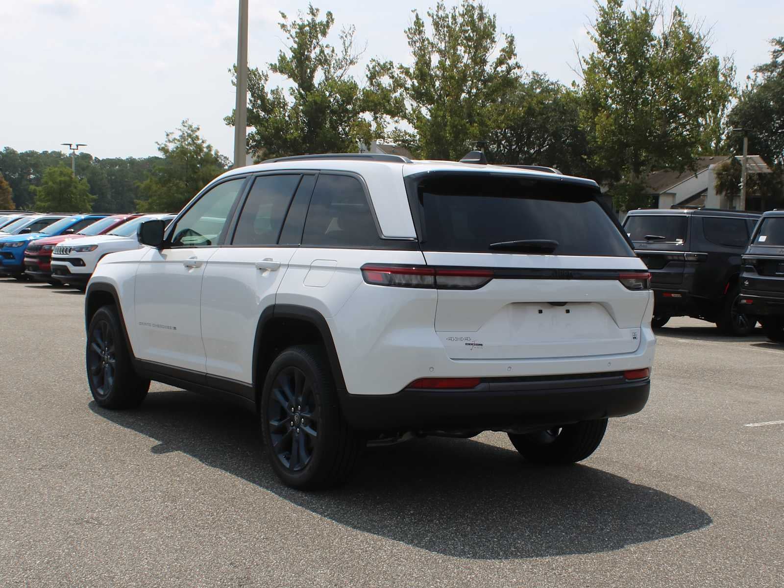 2026 Jeep Grand Cherokee 85th Anniversary Edition