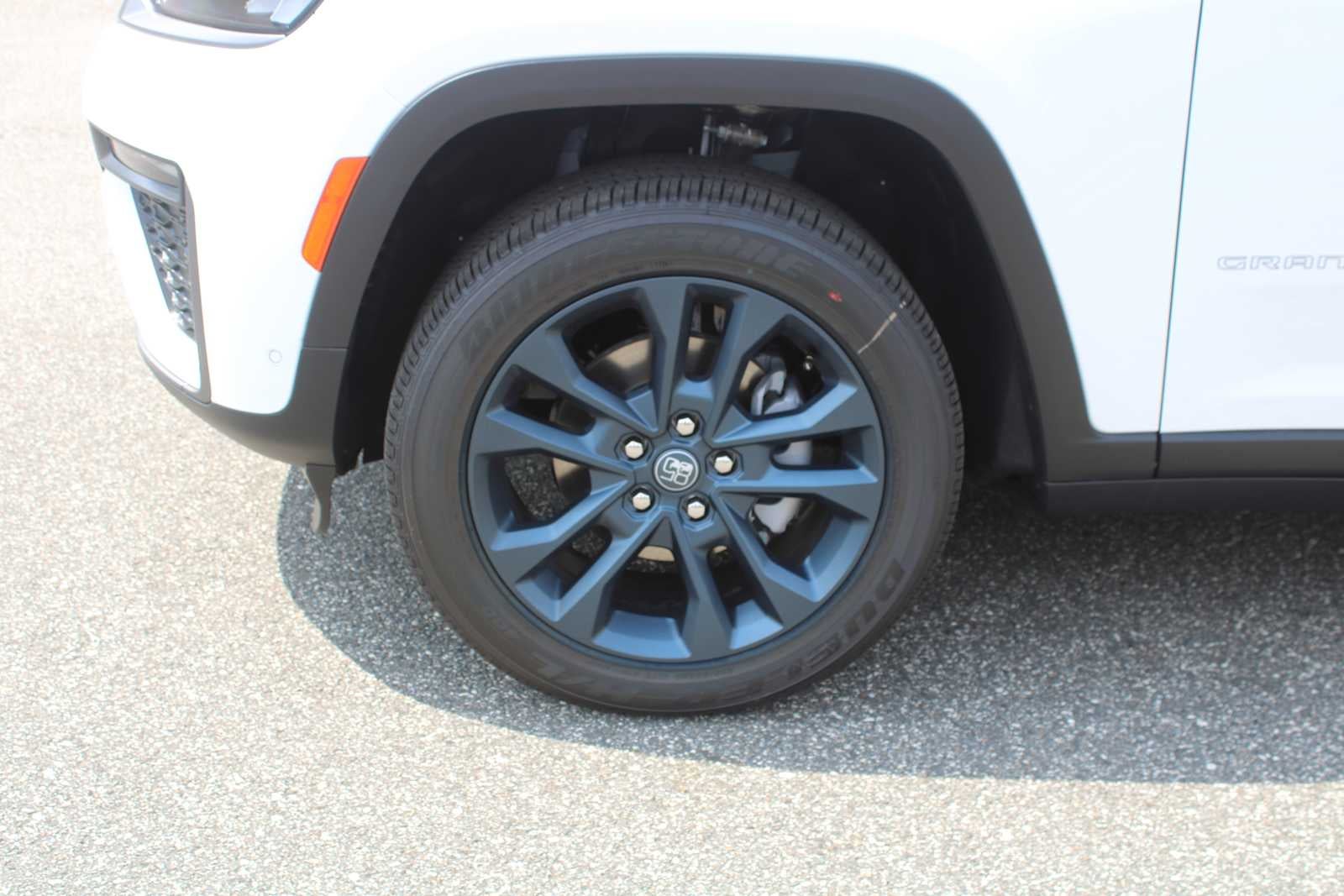 2026 Jeep Grand Cherokee 85th Anniversary Edition