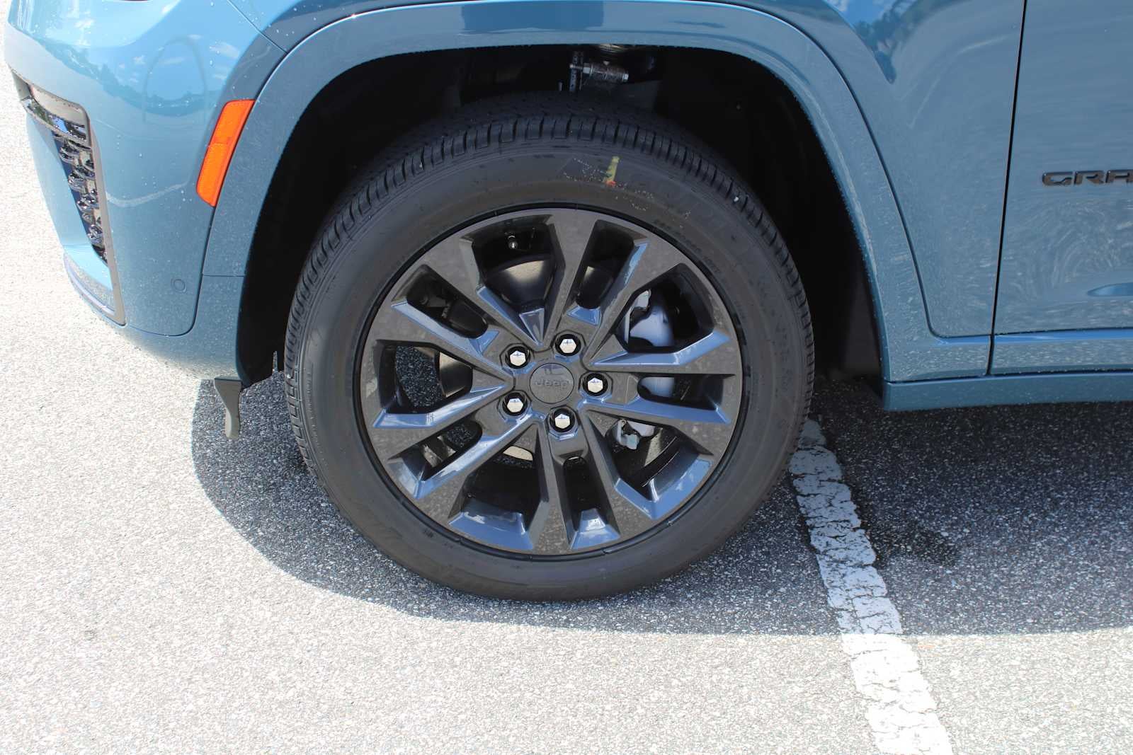 2026 Jeep Grand Cherokee Limited Reserve