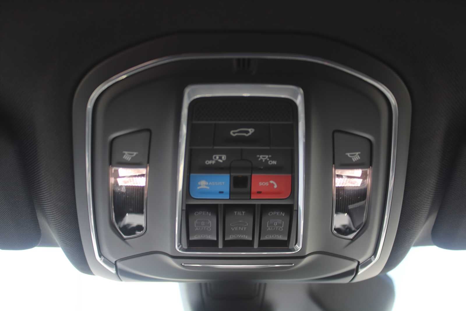 2026 Jeep Grand Cherokee Limited Reserve