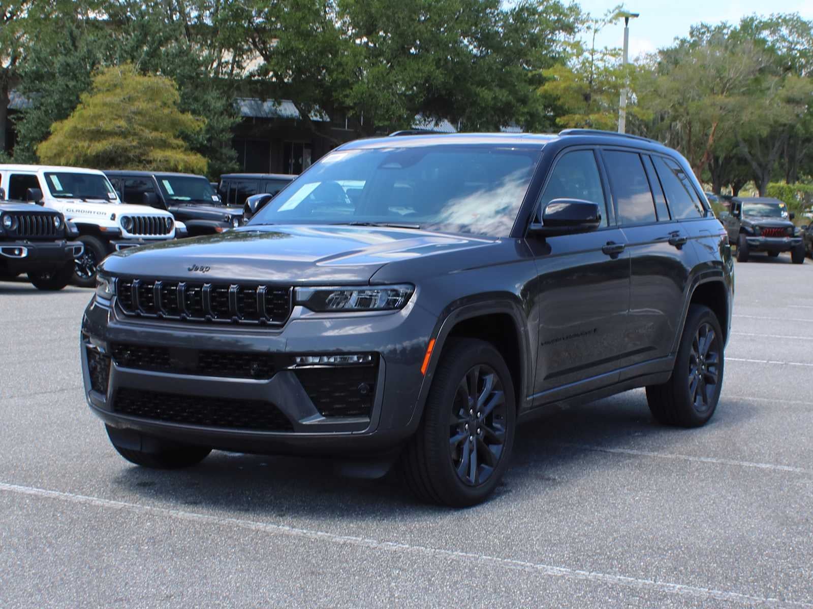 2026 Jeep Grand Cherokee Limited Reserve
