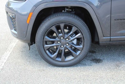 2026 Jeep Grand Cherokee Limited Reserve