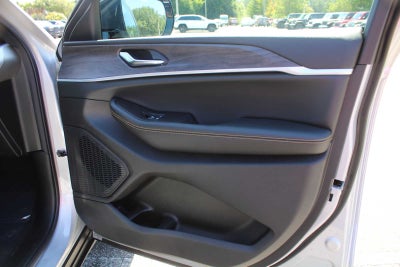 2026 Jeep Grand Cherokee 85th Anniversary Edition