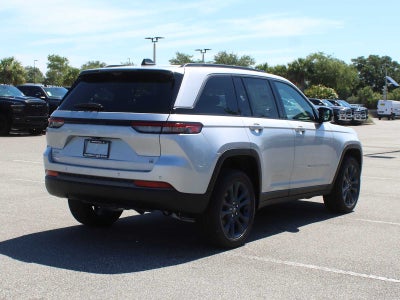 2026 Jeep Grand Cherokee 85th Anniversary Edition