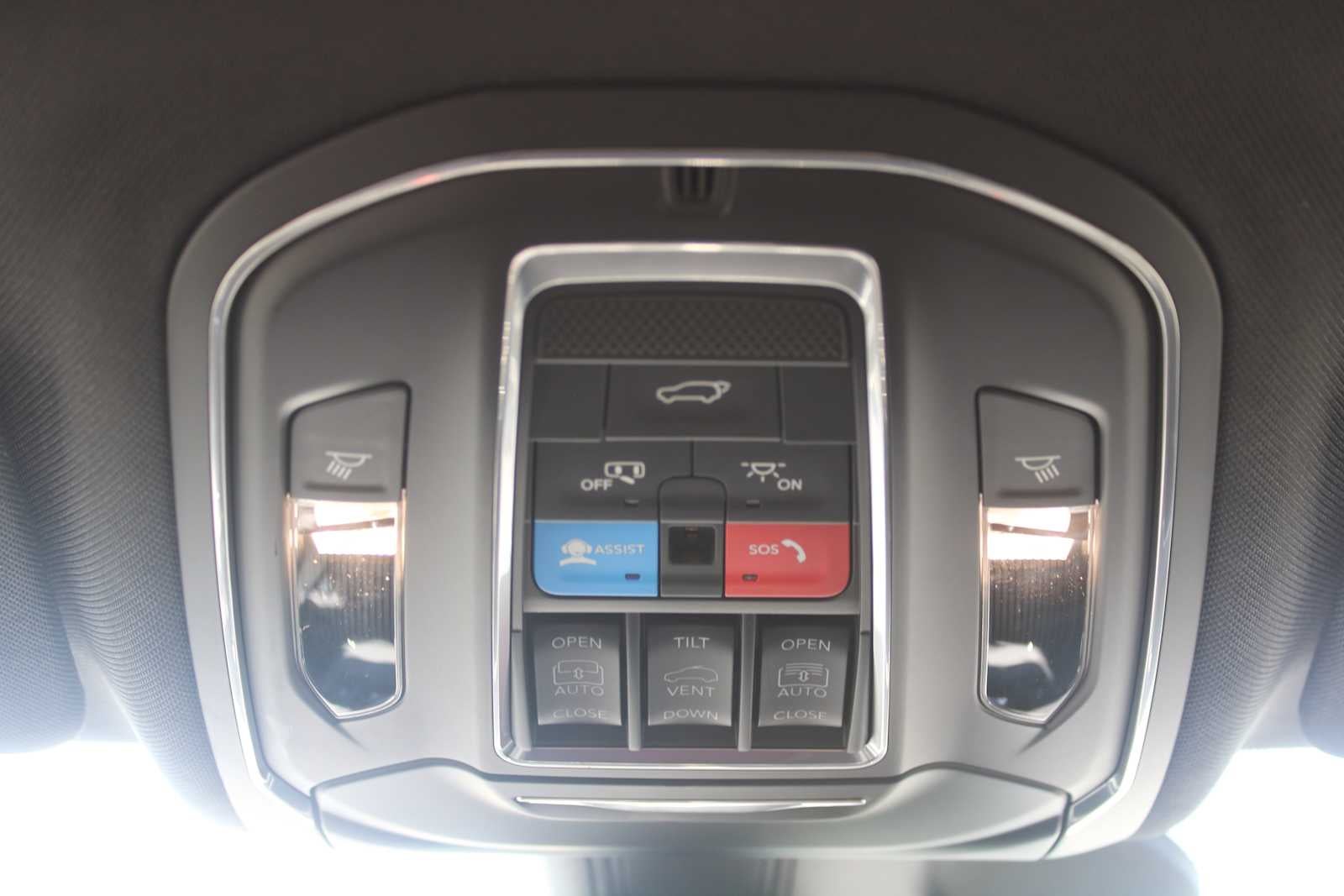 2026 Jeep Grand Cherokee Limited Reserve