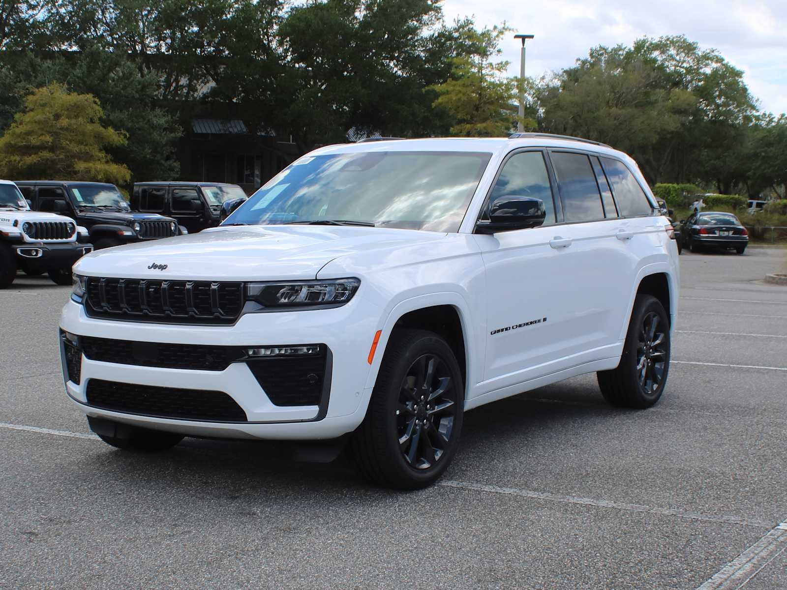 2026 Jeep Grand Cherokee Limited Reserve