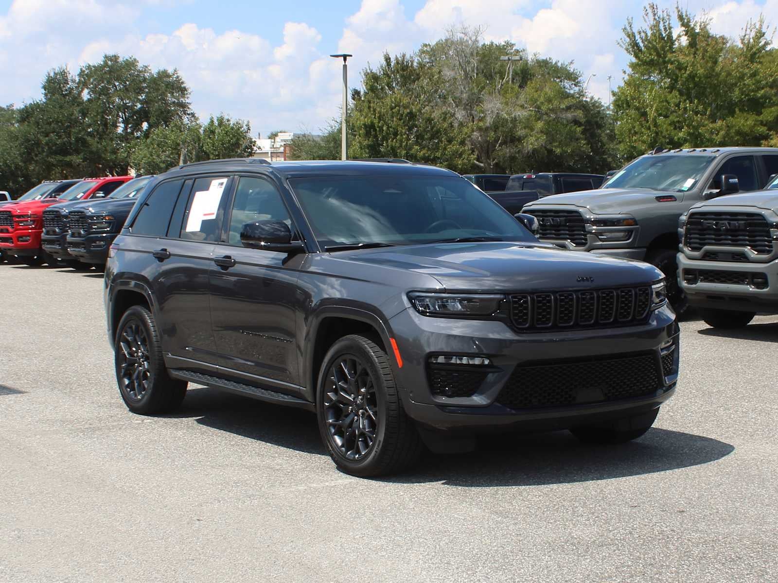 2025 Jeep Grand Cherokee Summit Reserve