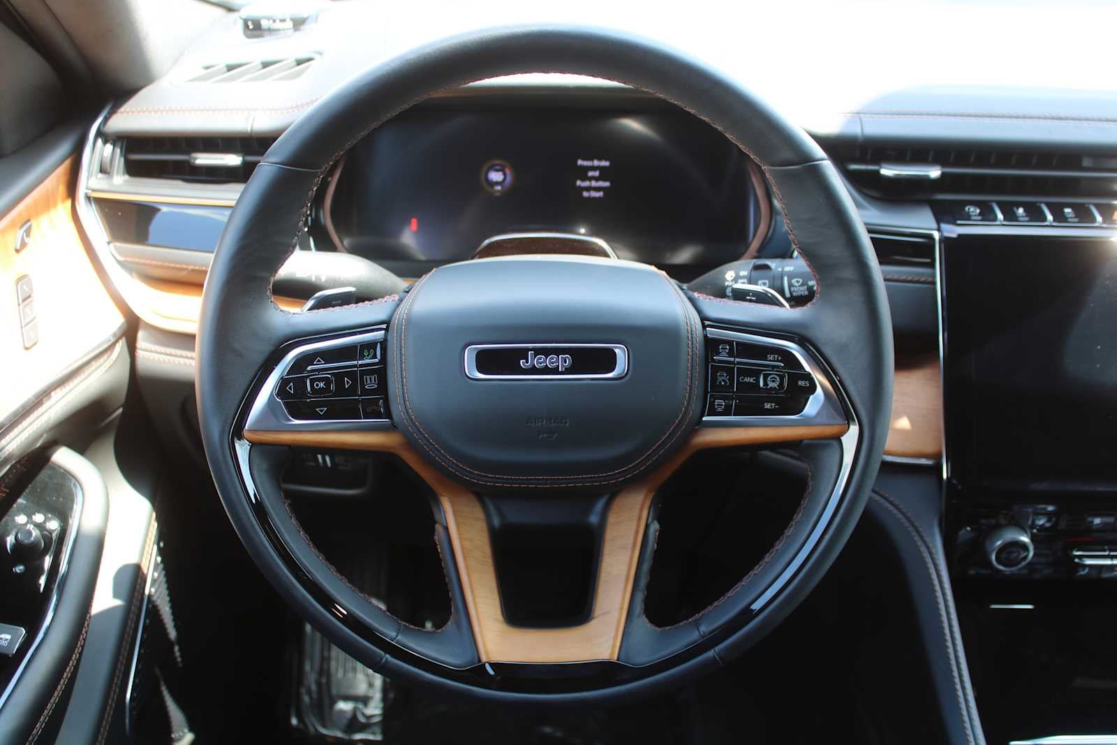 2025 Jeep Grand Cherokee Summit Reserve