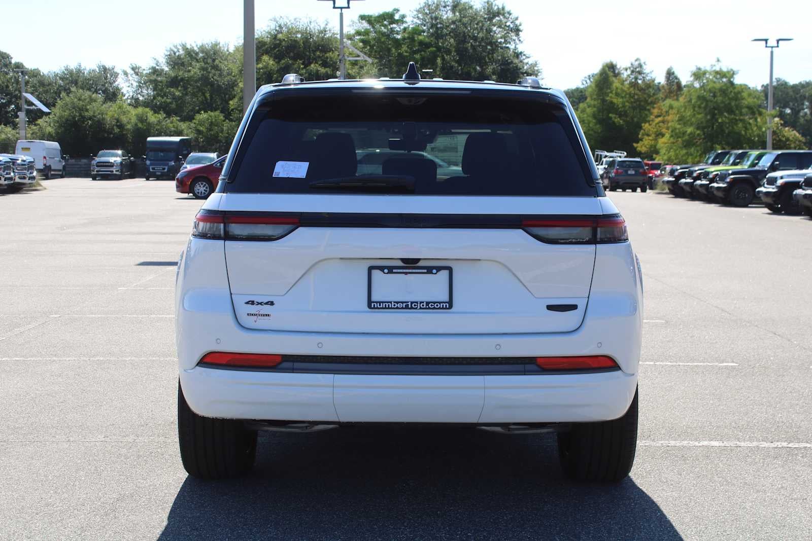 2026 Jeep Grand Cherokee Summit