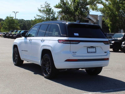 2026 Jeep Grand Cherokee Summit