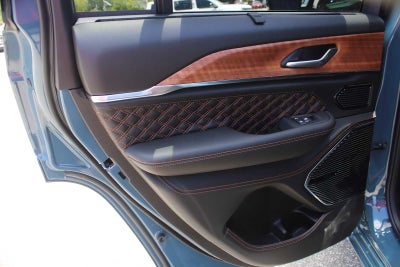 2026 Jeep Grand Cherokee Summit