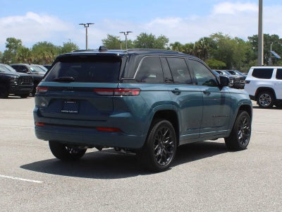 2026 Jeep Grand Cherokee Summit