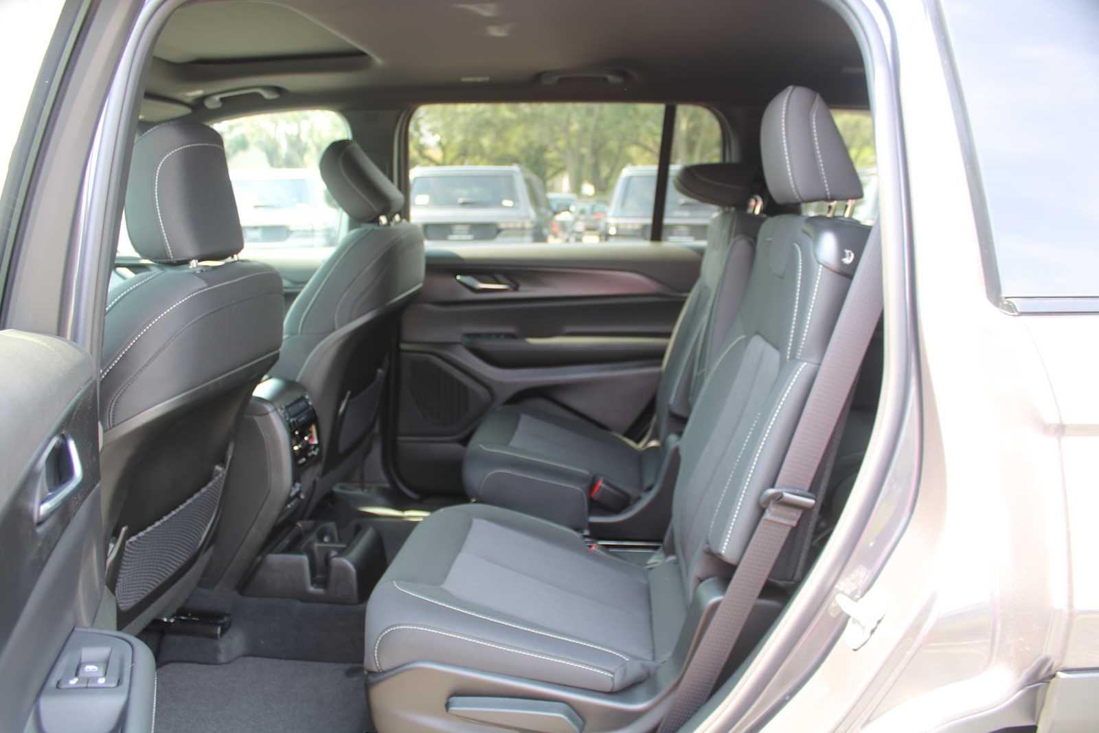 2026 Jeep Grand Cherokee L Laredo X