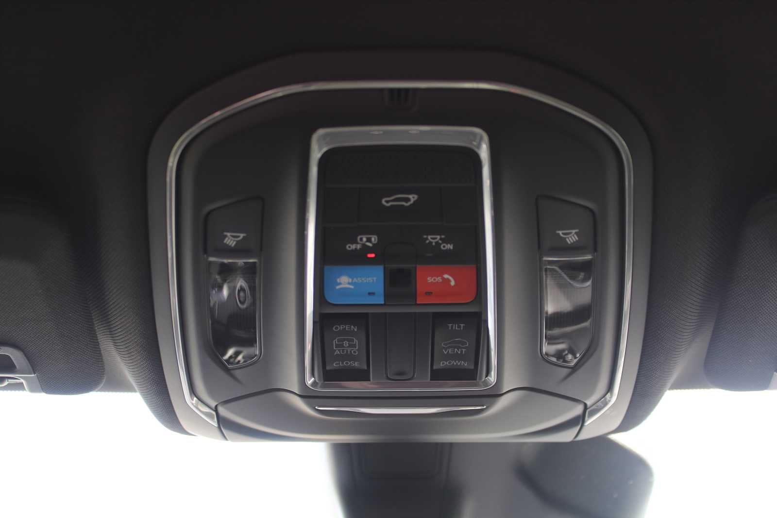 2025 Jeep Grand Cherokee GRAND CHEROKEE L ALTITUDE X 4X2