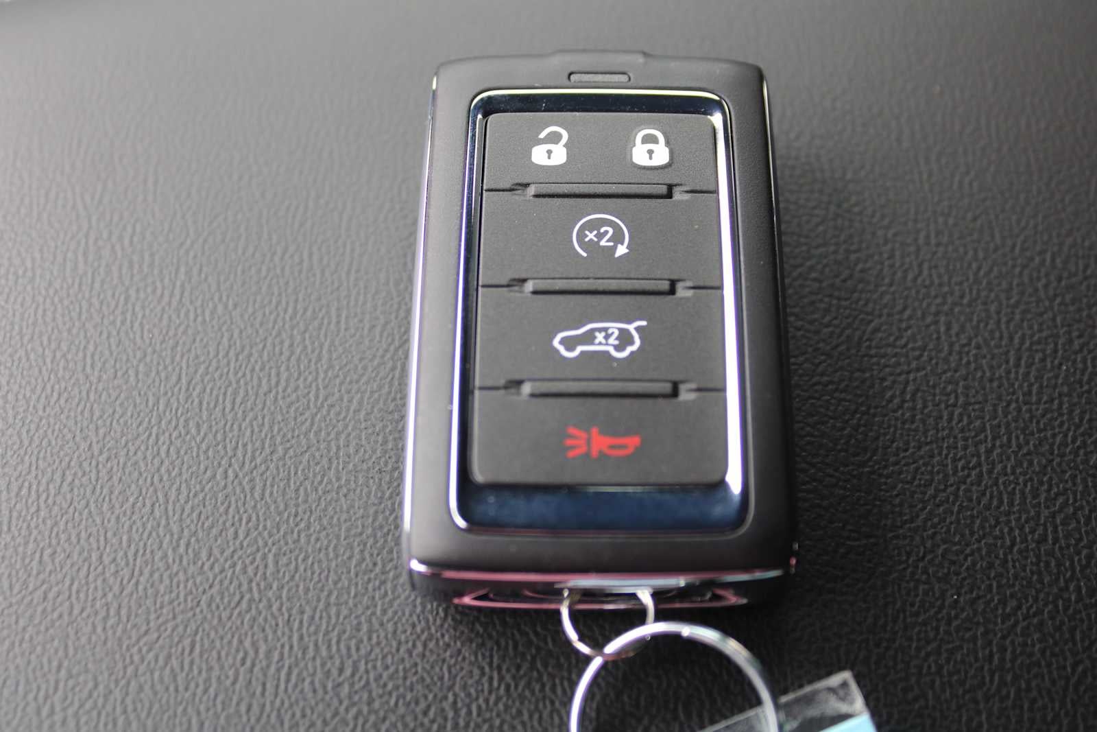 2025 Jeep Grand Cherokee GRAND CHEROKEE L ALTITUDE X 4X2