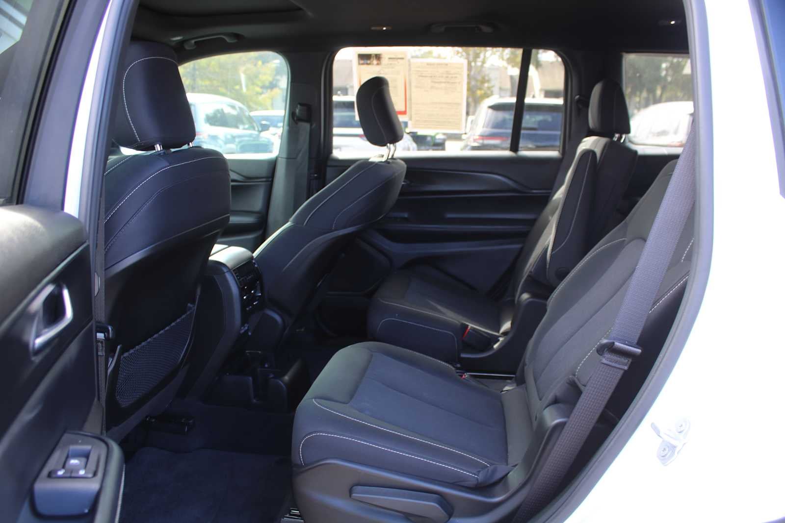 2025 Jeep Grand Cherokee L Laredo X