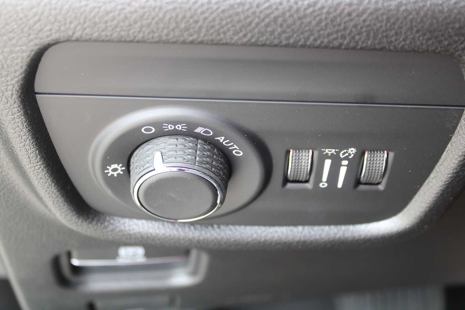 2026 Jeep Grand Cherokee L Laredo X