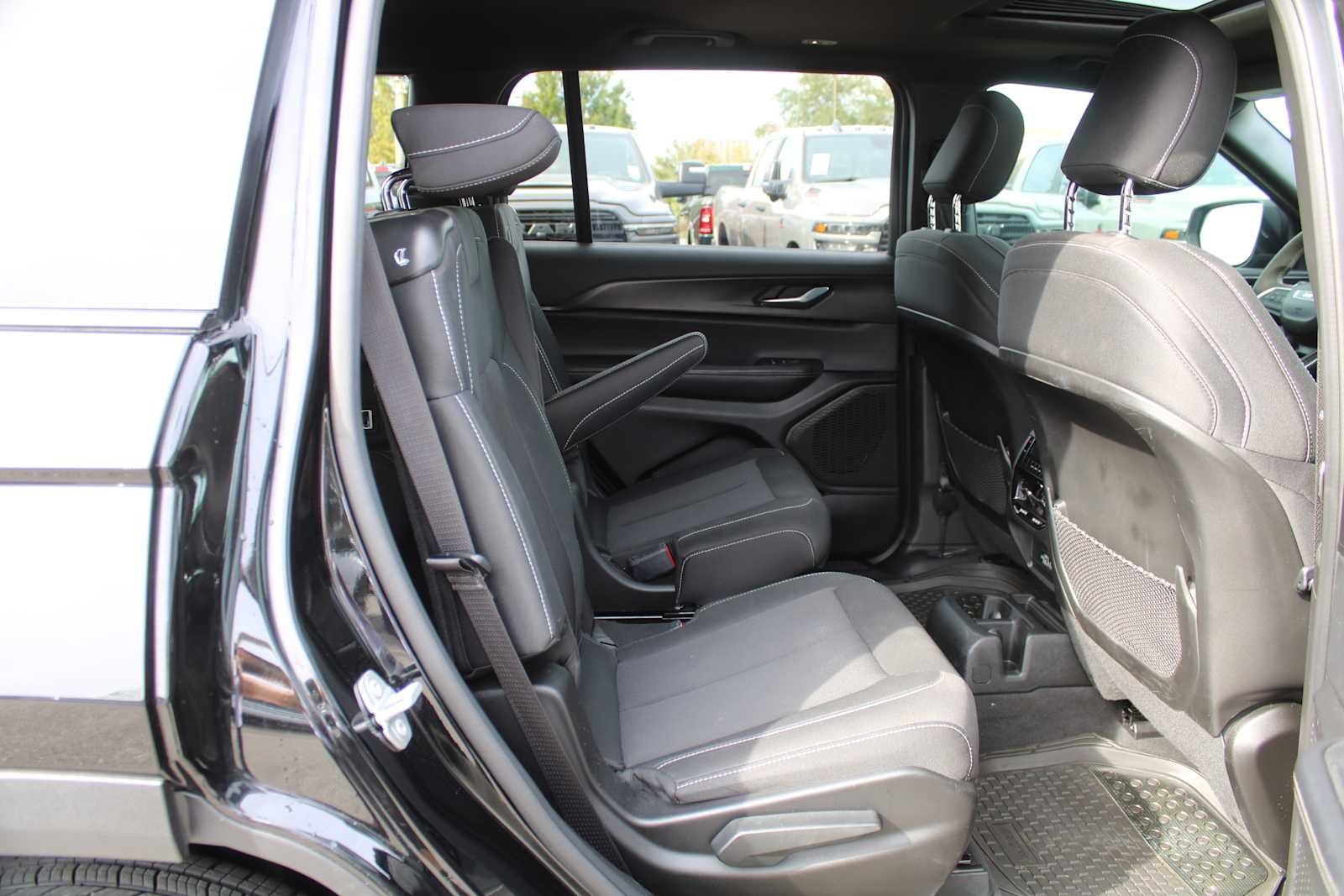 2025 Jeep Grand Cherokee L Laredo X