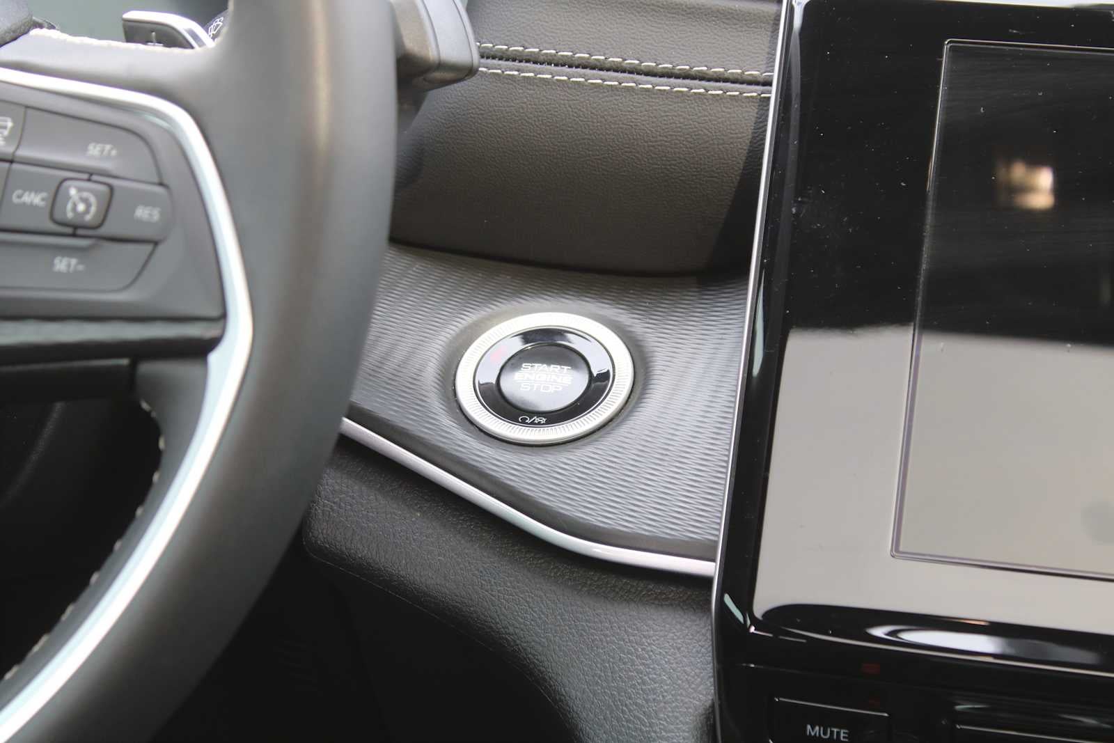 2025 Jeep Grand Cherokee L Laredo X