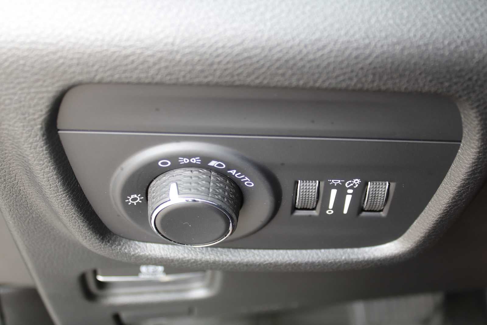 2025 Jeep Grand Cherokee L Laredo X