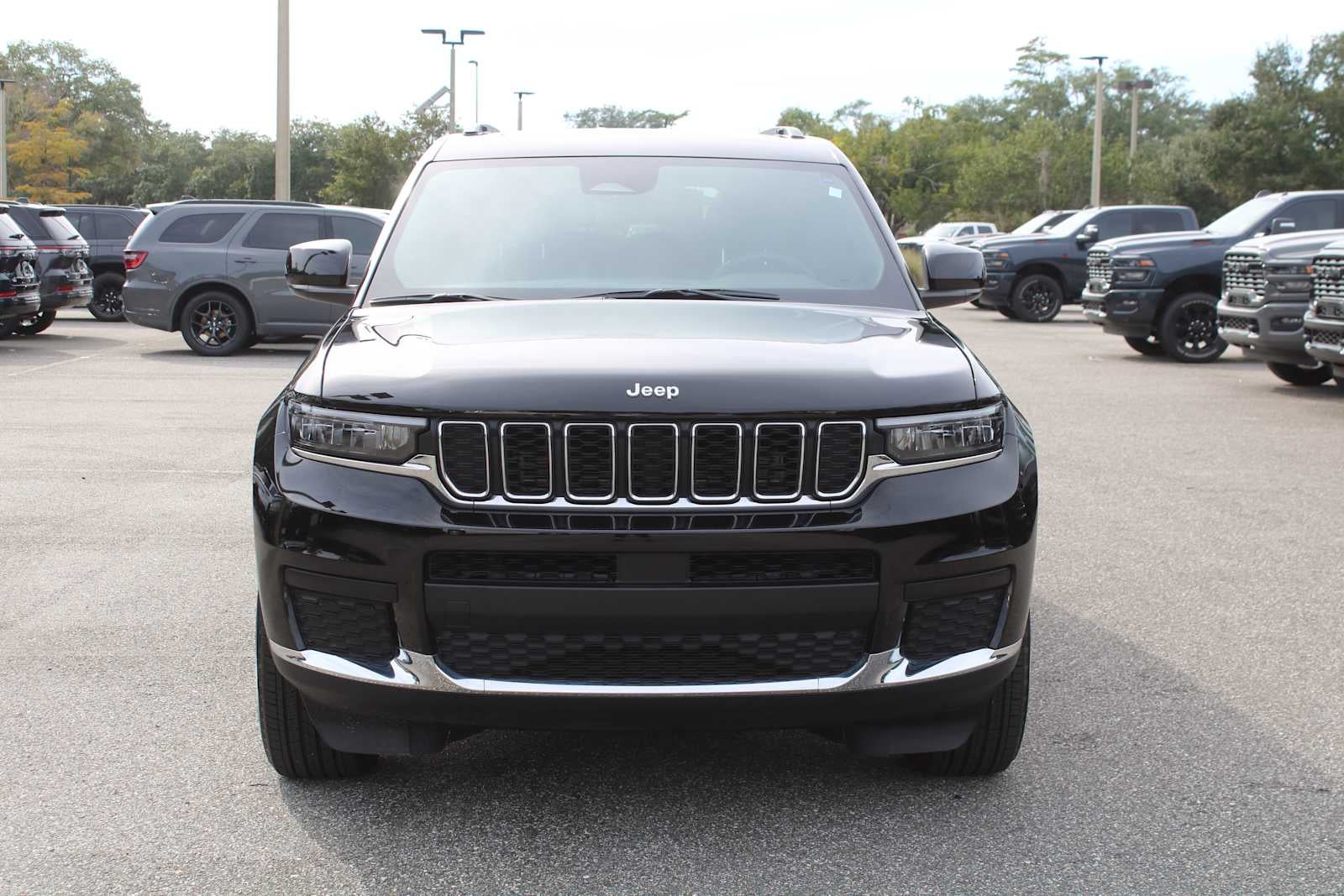 2025 Jeep Grand Cherokee L Laredo X