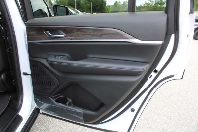 2026 Jeep Grand Cherokee L Laredo Altitude
