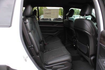 2026 Jeep Grand Cherokee L Laredo Altitude