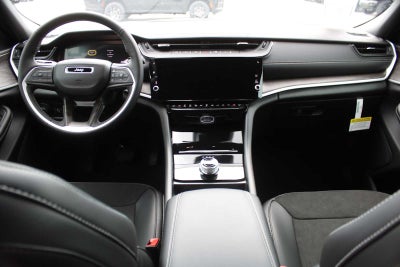 2026 Jeep Grand Cherokee L Laredo Altitude