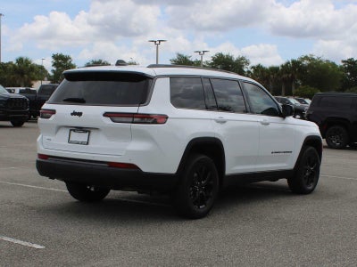 2026 Jeep Grand Cherokee L Laredo Altitude