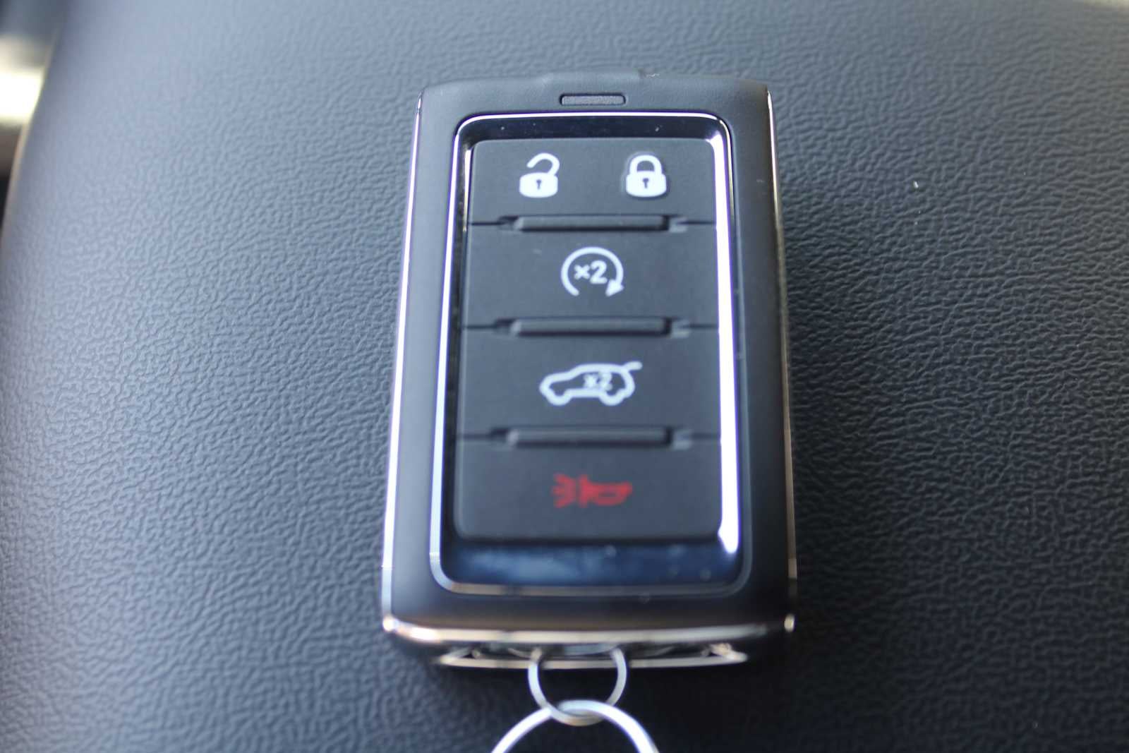 2025 Jeep Grand Cherokee GRAND CHEROKEE L LIMITED 4X2