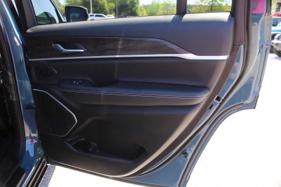 2026 Jeep Grand Cherokee GRAND CHEROKEE L LIMITED 4X2