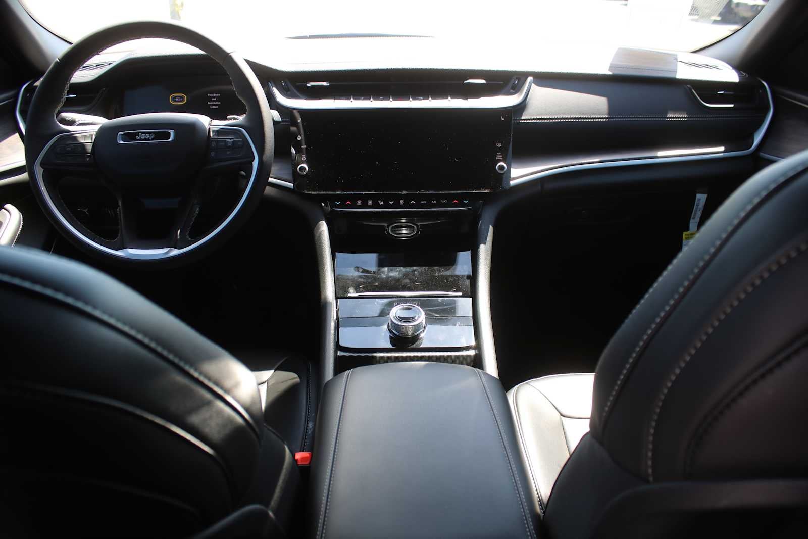 2026 Jeep Grand Cherokee GRAND CHEROKEE L LIMITED 4X2