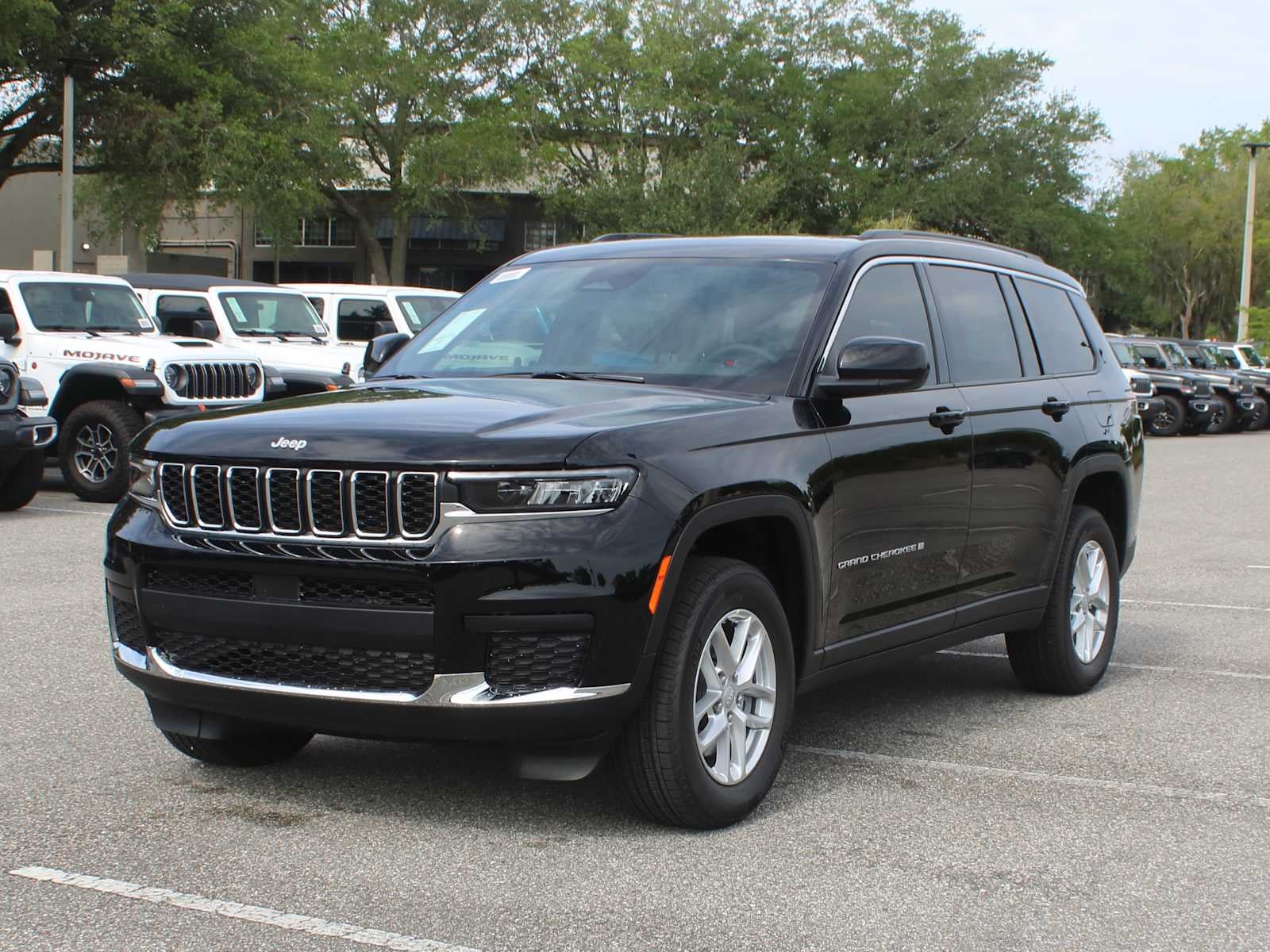 2026 Jeep Grand Cherokee L Laredo X