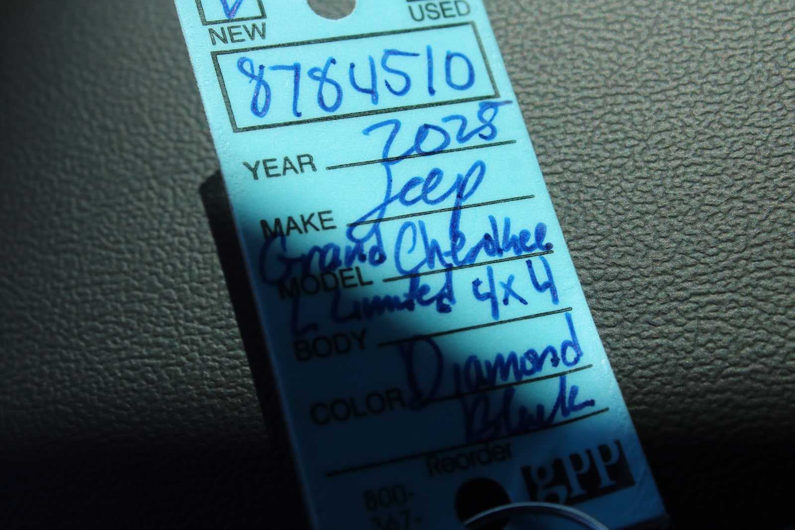 2025 Jeep Grand Cherokee GRAND CHEROKEE L LIMITED 4X4