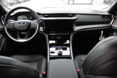 2027 Jeep Grand Cherokee L Limited Reserve