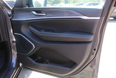 2026 Jeep Grand Cherokee L Limited Reserve